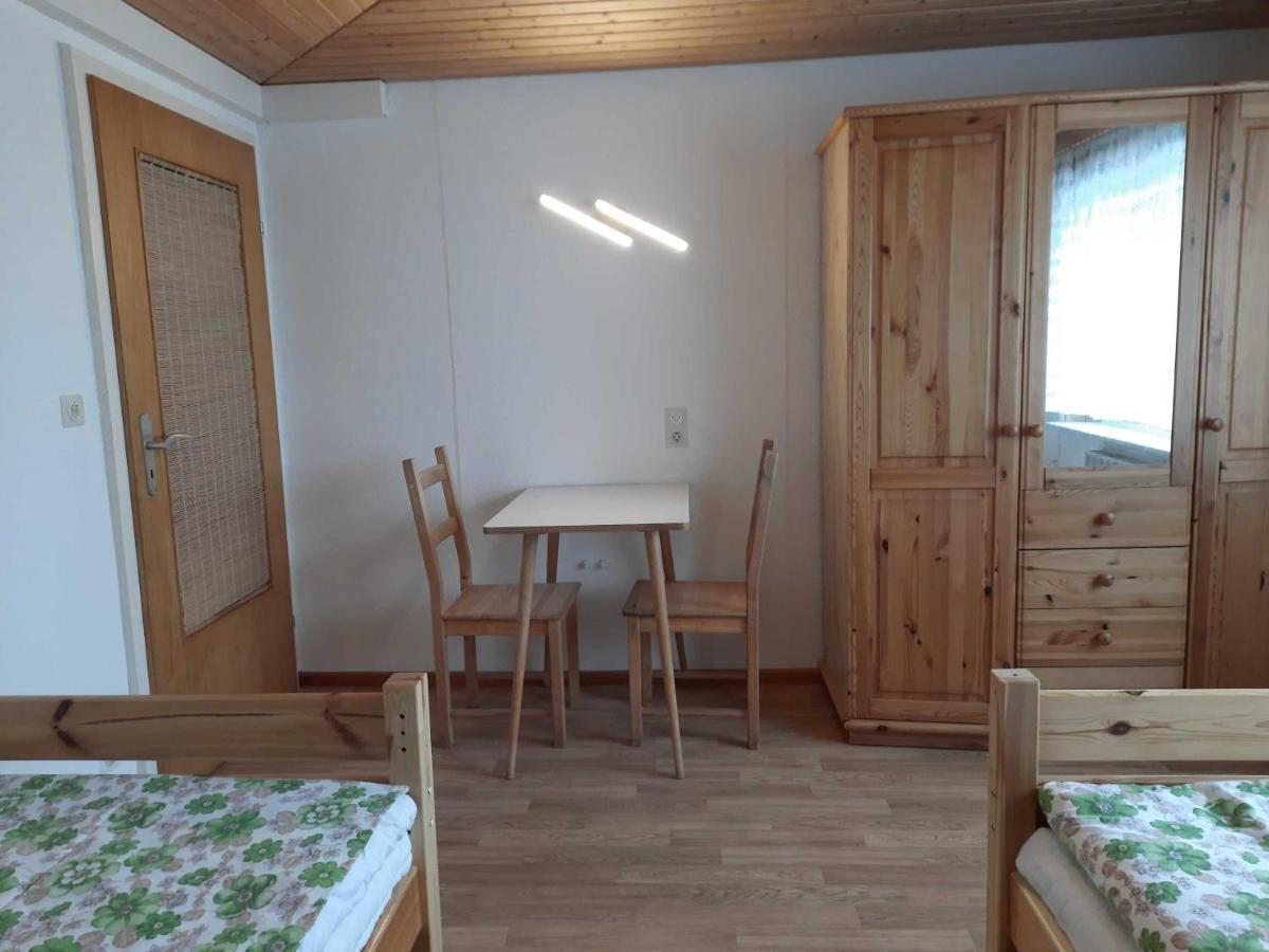 Haus Waldeck Apartment Furtwangen Exterior photo
